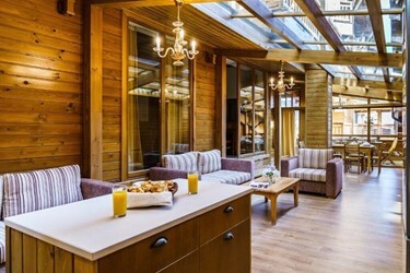 3 Bedroom Apartment Spa