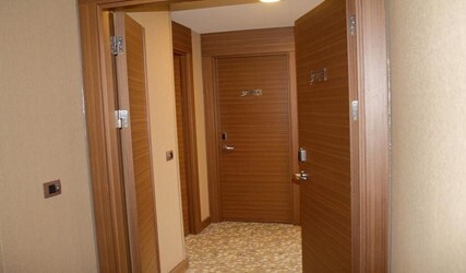 Executive Family Room