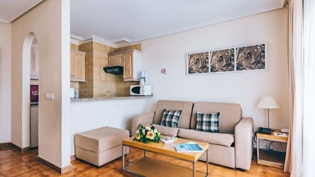 Deluxe one bedroom apartment
