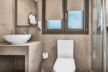 Junior Suite 1 Bedroom & living Room Sea View 2-3 Pax A/C