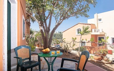 Triple Studio with Mountain or Garden View A/C
