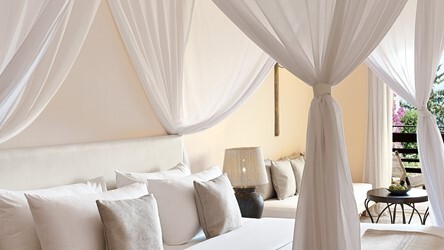 Bungalow Daphnila with Garden View