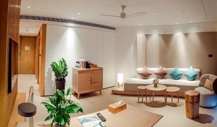 Panoramic Ocean View Suite