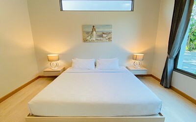 3-bedroom Beachfront Signature Pool Villa