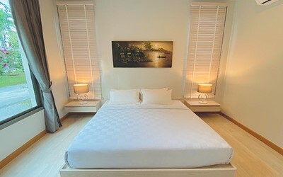 3-bedroom Beachfront Signature Pool Villa