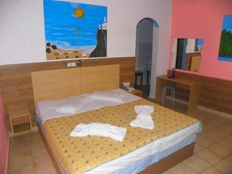 Studio Deluxe