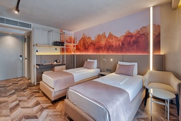 Couple Room Side Sea View +18