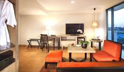 Harper Suite with Mini Bar