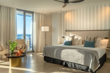 Junior Suite Room
