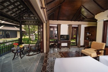 Impeccable Beach Step Villa