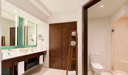 Junior Suite Ocean Front