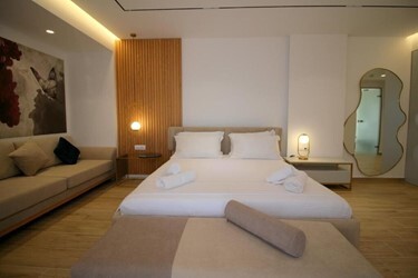 Deluxe Suite with Panoramic Sea View