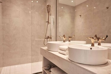 Double Room Superior with Pool View