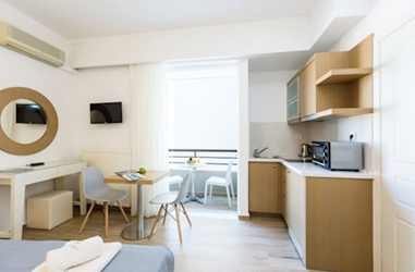 Superior Studio Land View for Sngl Use