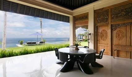 Villa Ambar - 5 Bedroom Luxury Ocean View Villa