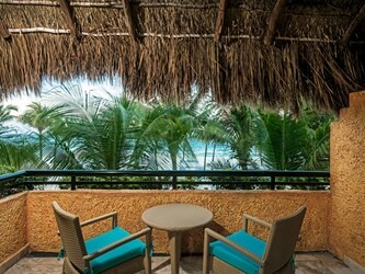 Ocean Front Junior Suite
