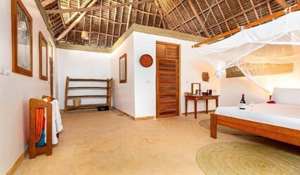 Sea View Bungalow with Plunge Pool