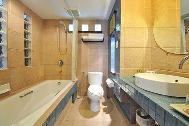 Superior Pool View Triple Room