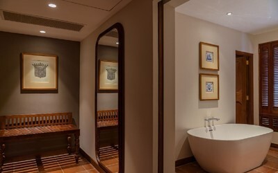 Premium Suite