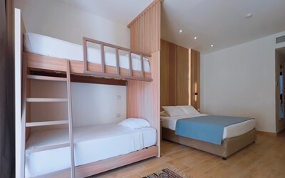 Family Select Garden View