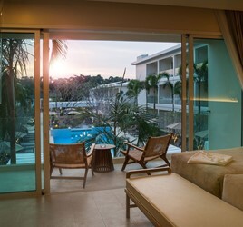 Deluxe Grand View Room