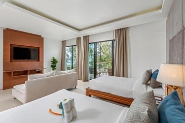 Deluxe beach front