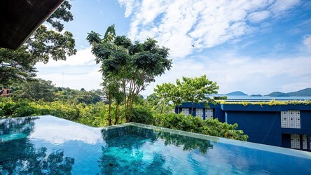 1-Bedroom Family Suite Ocean View