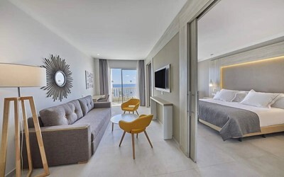 MASTER SUITE Balcony or Terrace, FAMILY, Sea view