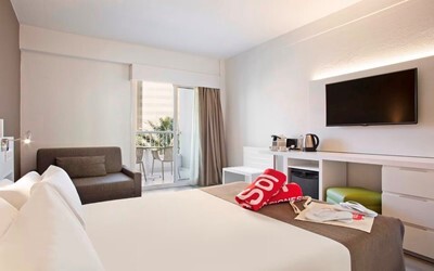 XTRA Room