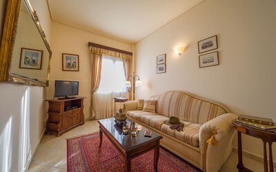 Junior Suite Liston View 