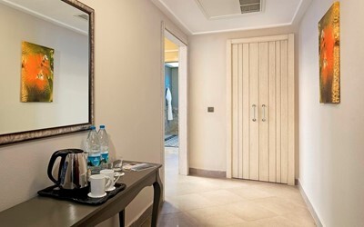 Manor House Suite