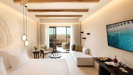 Superior Bungalow Private Courtyard