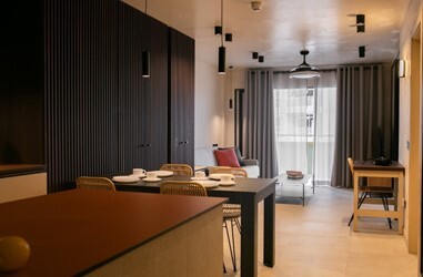 Duplex Deluxe