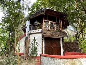 Garden Bungalow