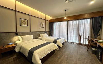 Premier Room Garden View