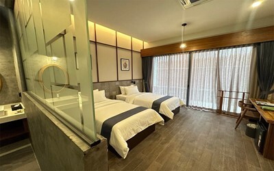Premier Room Garden View