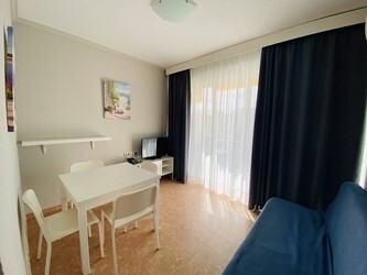 Apartment 2 Bedrooms