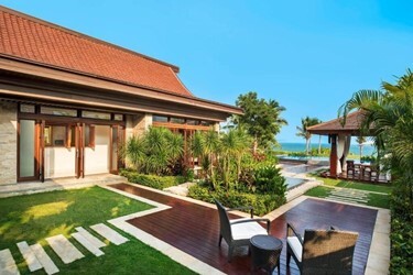 Royal Seaside Pool Villa (Two-Bedroom)