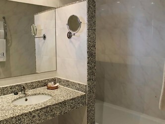 Double or Twin Room with Terrace