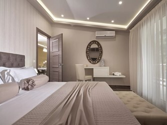 Royal Suite