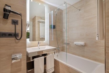 Grand Premium Room