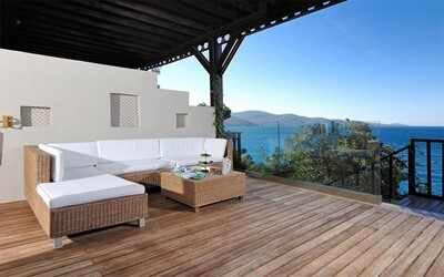 Pool Suite