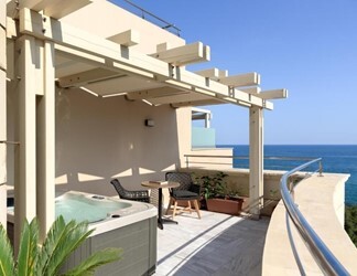 Jacuzzi Suite