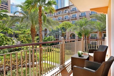 1 Bedroom Gulf Suite