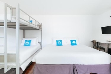 King Bed + Bunk Bed