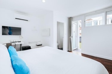 King Bed + Bunk Bed