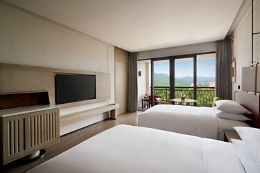 Deluxe Scenic Room Twin