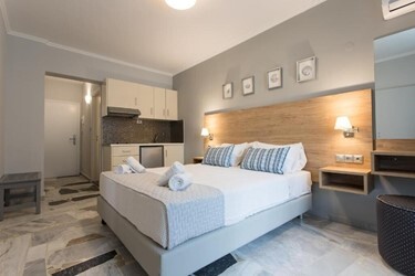  Deluxe Studio with Garden View