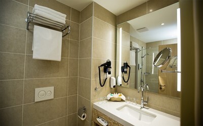 Main Building Family Suite