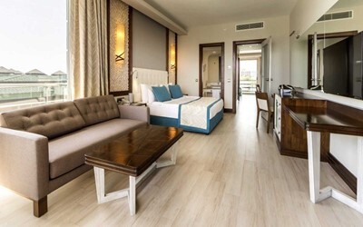 Lagoon Family Room